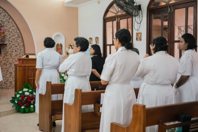 Hermanas Teresianas del Espíritu Santo celebraron la renovación de sus votos temporales